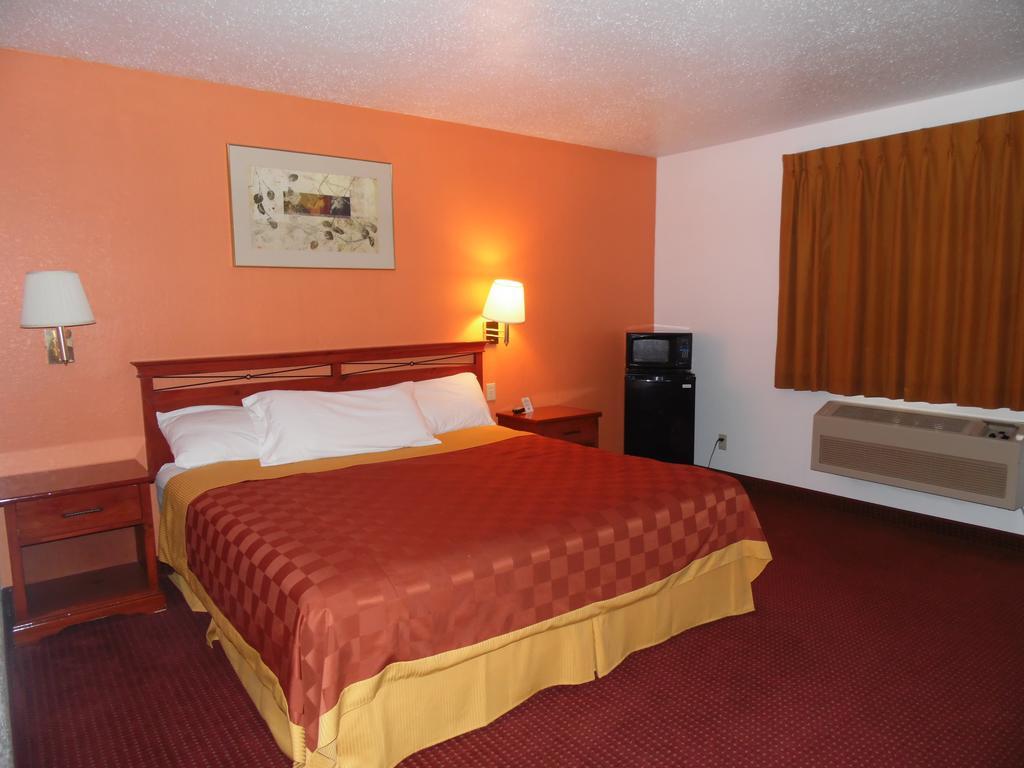 American Inn & Suites Boone Номер фото