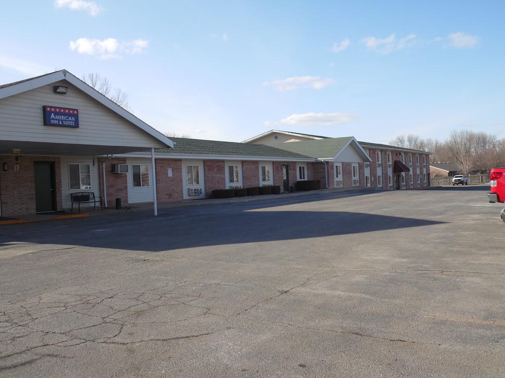 American Inn & Suites Boone Экстерьер фото
