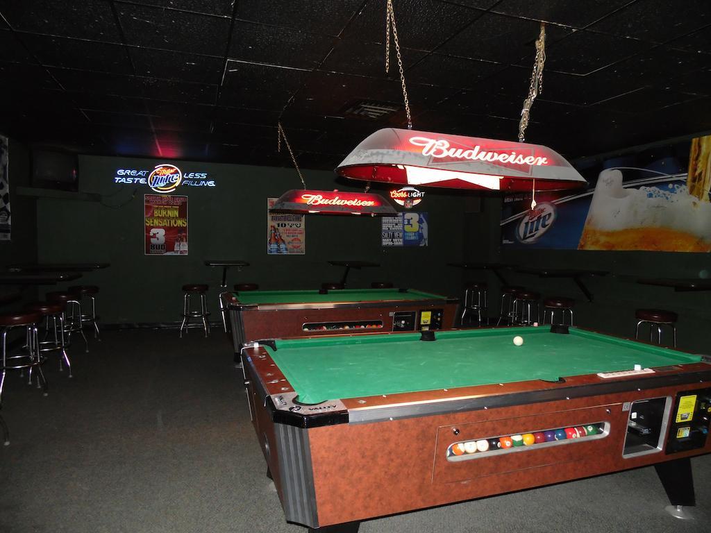 American Inn & Suites Boone Экстерьер фото