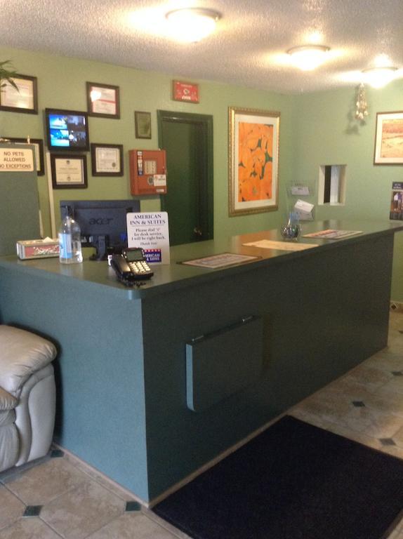 American Inn & Suites Boone Экстерьер фото