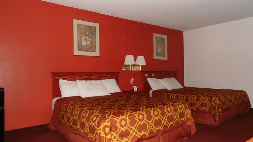American Inn & Suites Boone Экстерьер фото